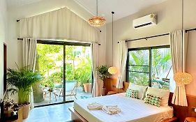 Salad Beach Resort Koh Phangan Thailand